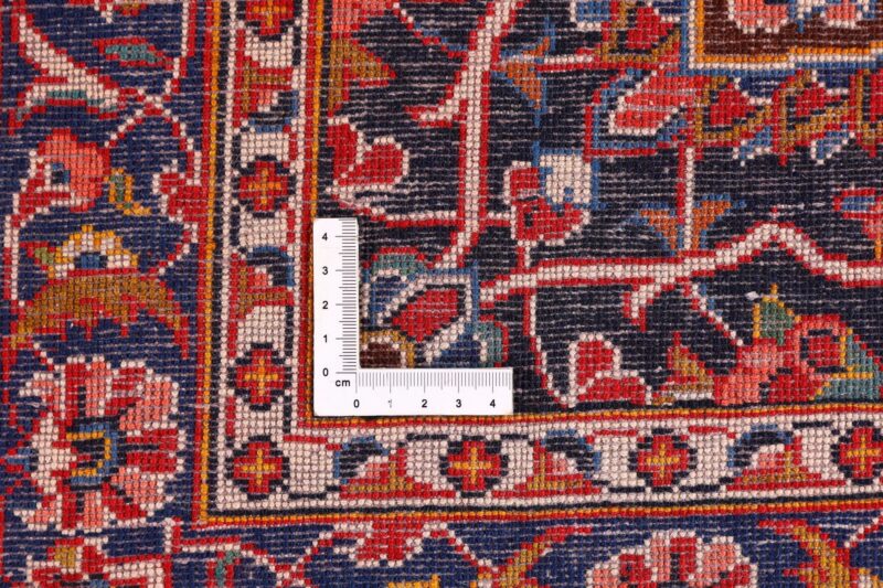 Kashan Persian Rug 311 × 424 cm, Wool, hand-knotted — view 9