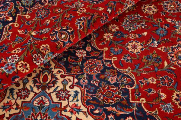 Kashan Persian Rug 312 × 428 cm, Wool, hand-knotted — view 8