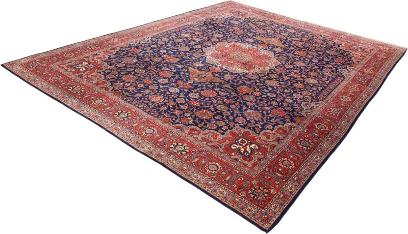 Kashan Persian Rug 315 × 422 cm, Wool, hand-knotted — view 3