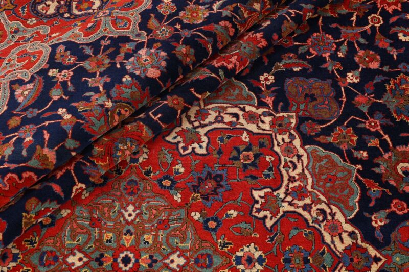 Kashan Persian Rug 315 × 422 cm, Wool, hand-knotted — view 8