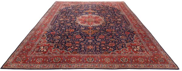 Kashan Persian Rug 315 × 422 cm, Wool, hand-knotted — view 2