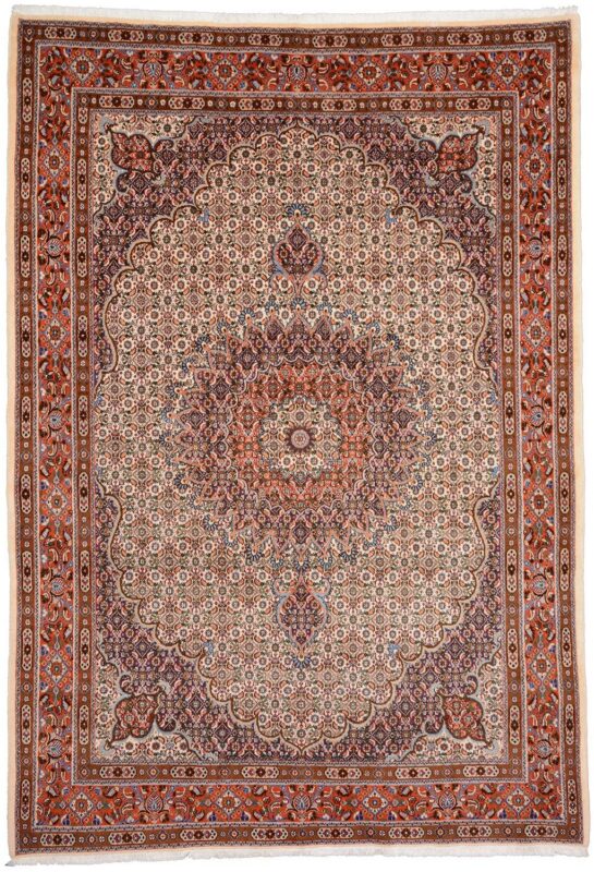 Moud Persian Rug 205 × 295 cm, Wool and Silk, hand-knotted