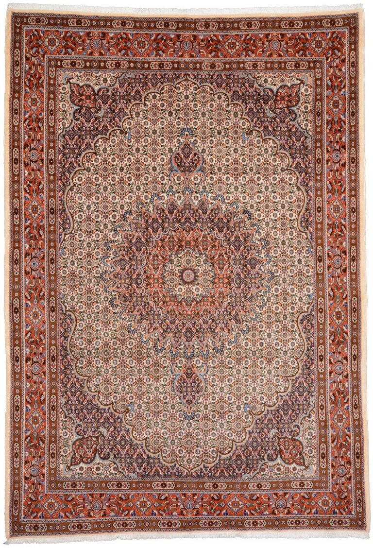 Moud Persian Rug 205 × 295 cm, Wool and Silk, hand-knotted