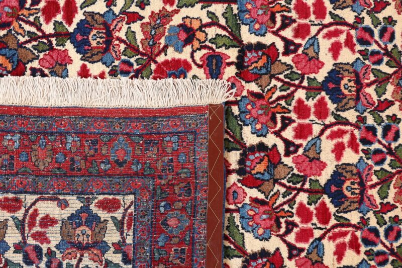 Moud Persian Rug 324 × 408 cm, Wool, hand-knotted — view 7