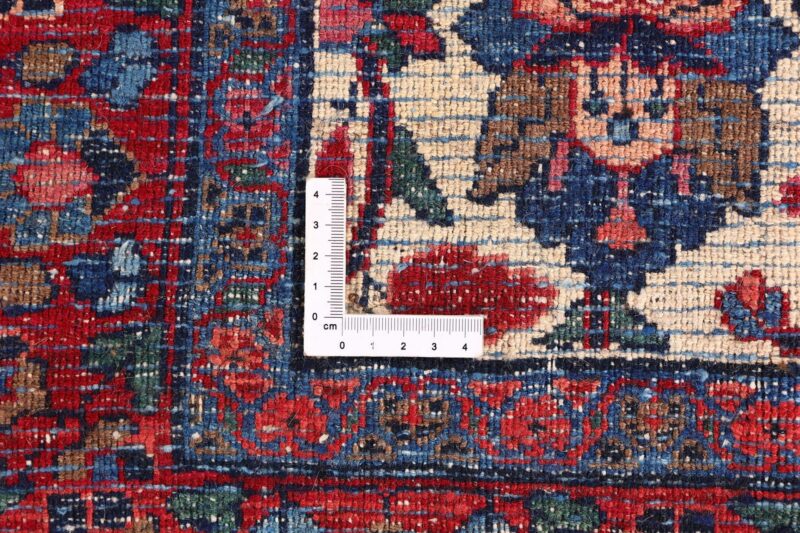 Moud Persian Rug 324 × 408 cm, Wool, hand-knotted — view 9