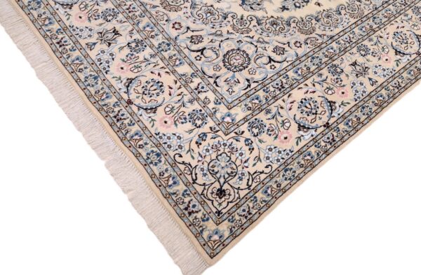 Nain Persian Rug 353 × 249 cm, wool & silk, hand-knotted — view 11