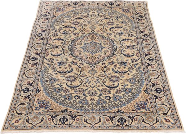 Nain Persian Rug 121 × 214 cm, Wool and Silk, hand-knotted — view 2 Nain Persian Rug 121 × 214 cm, Wool and Silk, hand-knotted — view 2
