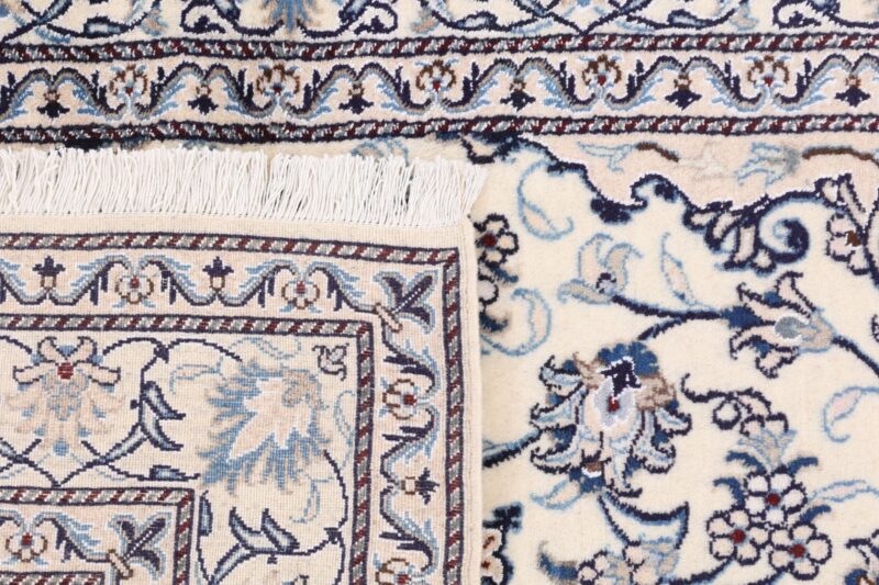 Nain Persian Rug 146 × 200 cm, Wool and Silk, hand-knotted — view 7