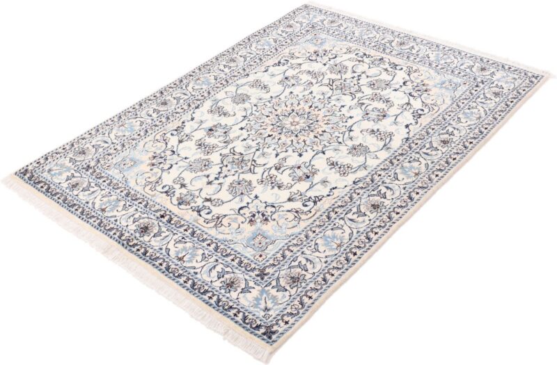Nain Persian Rug 148 × 205 cm, Wool and Silk, hand-knotted — view 5