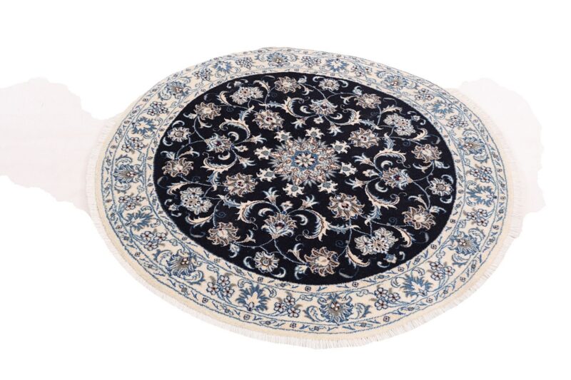 Nain Persian Rug 150 × 150 cm, Wool and Silk, hand-knotted — view 2