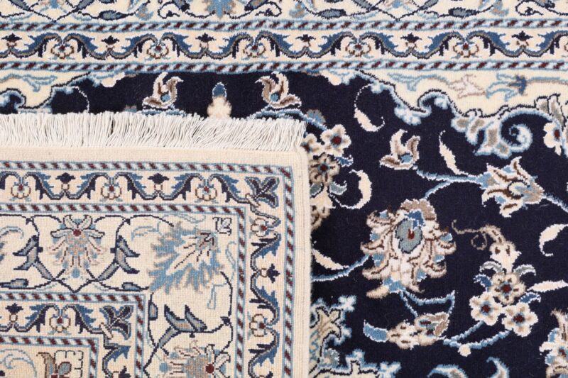 Nain Persian Rug 150 × 202 cm, Wool and Silk, hand-knotted — view 7