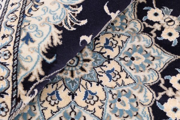 Nain Persian Rug 168 × 238 cm, Wool and Silk, hand-knotted — view 8