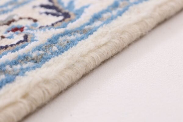 Nain Persian Rug 170 × 235 cm, Wool and Silk, hand-knotted — view 6