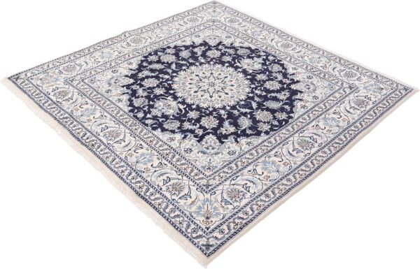 Nain Persian Rug 196 × 200 cm, Wool and Silk, hand-knotted — view 3 Nain Persian Rug 196 × 200 cm, Wool and Silk, hand-knotted — view 3