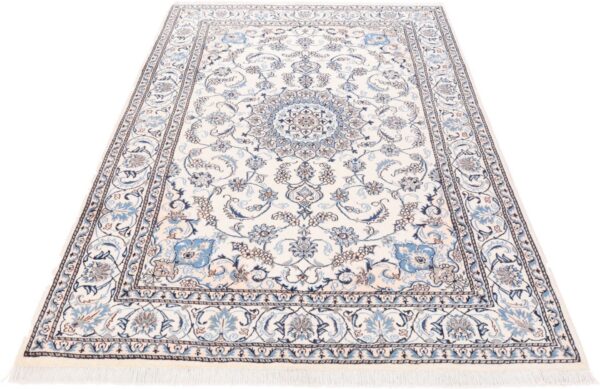 Nain Persian Rug 200 × 293 cm, Wool and Silk, hand-knotted — view 3 Nain Persian Rug 200 × 293 cm, Wool and Silk, hand-knotted — view 3