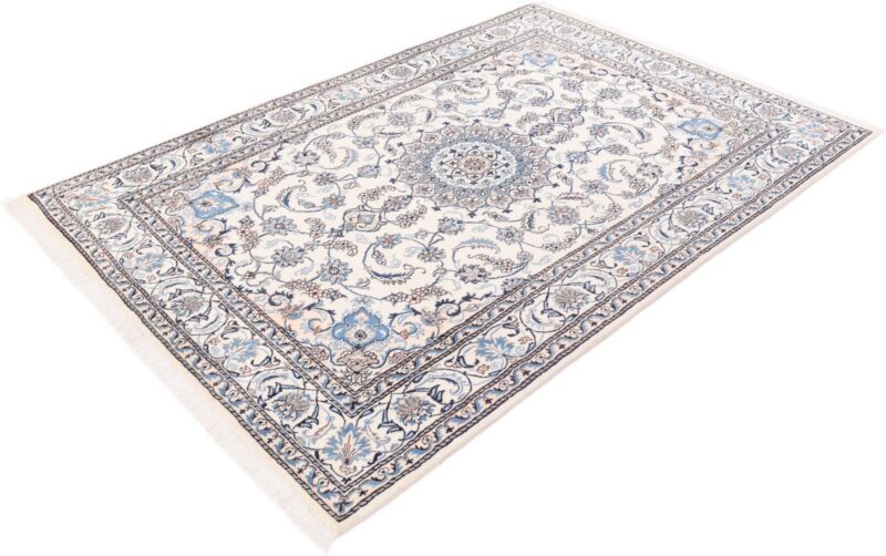 Nain Persian Rug 200 × 293 cm, Wool and Silk, hand-knotted — view 5 Nain Persian Rug 200 × 293 cm, Wool and Silk, hand-knotted — view 5