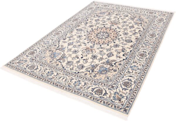 Nain Persian Rug 200 × 294 cm, Wool and Silk, hand-knotted — view 4