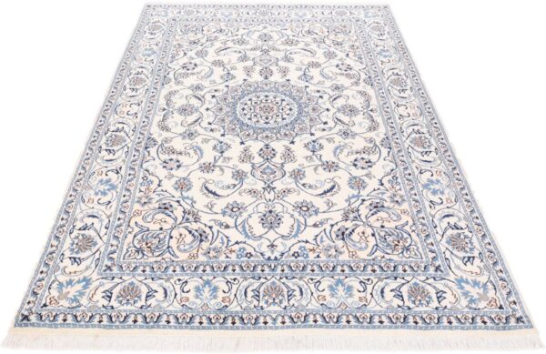Nain Persian Rug 200 × 295 cm, Wool and Silk, hand-knotted — view 3