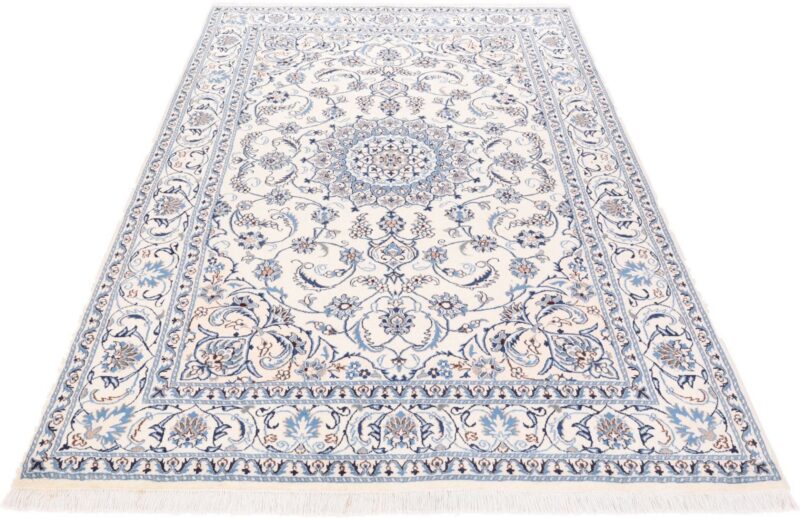 Nain Persian Rug 200 × 295 cm, Wool and Silk, hand-knotted — view 3