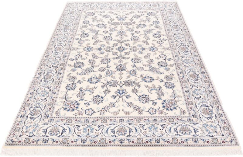 Nain Persian Rug 200 × 298 cm, Wool and Silk, hand-knotted — view 3 Nain Persian Rug 200 × 298 cm, Wool and Silk, hand-knotted — view 3