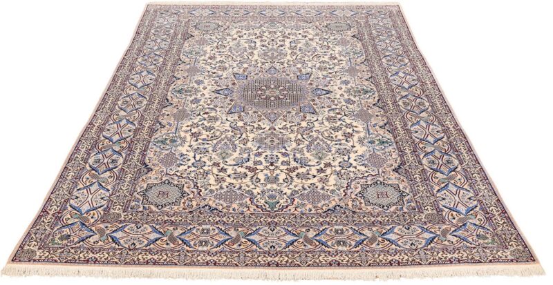 Nain Persian Rug 200 × 303 cm, Wool and Silk, hand-knotted — view 2 Nain Persian Rug 200 × 303 cm, Wool and Silk, hand-knotted — view 2