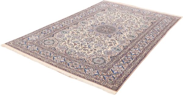 Nain Persian Rug 200 × 303 cm, Wool and Silk, hand-knotted — view 3 Nain Persian Rug 200 × 303 cm, Wool and Silk, hand-knotted — view 3