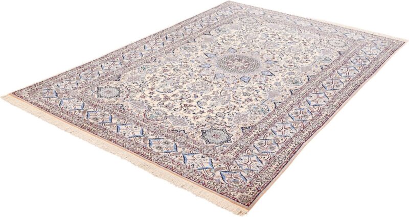 Nain Persian Rug 200 × 303 cm, Wool and Silk, hand-knotted — view 5 Nain Persian Rug 200 × 303 cm, Wool and Silk, hand-knotted — view 5