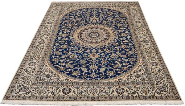 Nain Persian Rug 202 × 310 cm, Wool and Silk, hand-knotted — view 2 Nain Persian Rug 202 × 310 cm, Wool and Silk, hand-knotted — view 2