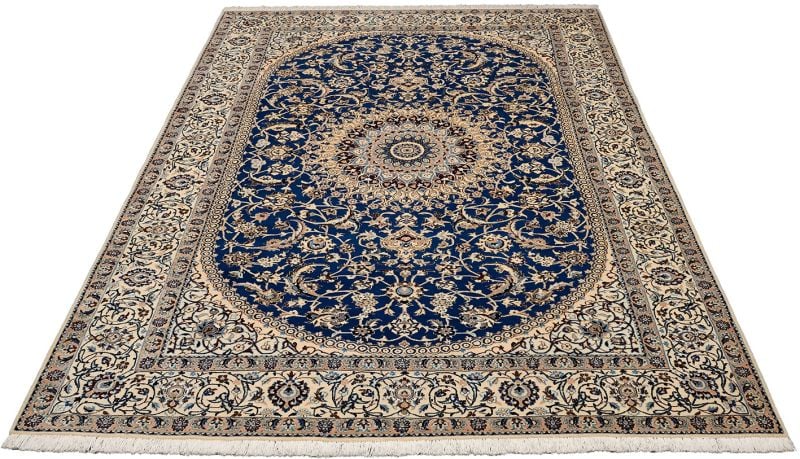 Nain Persian Rug 202 × 310 cm, Wool and Silk, hand-knotted — view 2 Nain Persian Rug 202 × 310 cm, Wool and Silk, hand-knotted — view 2