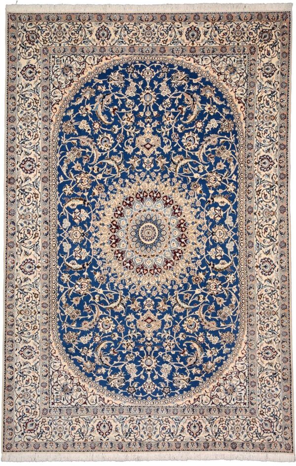 Nain Persian Rug 202 × 310 cm, Wool and Silk, hand-knotted Nain Persian Rug 202 × 310 cm, Wool and Silk, hand-knotted