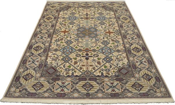 Nain Persian Rug 212 × 330 cm, Wool and Silk, hand-knotted — view 2
