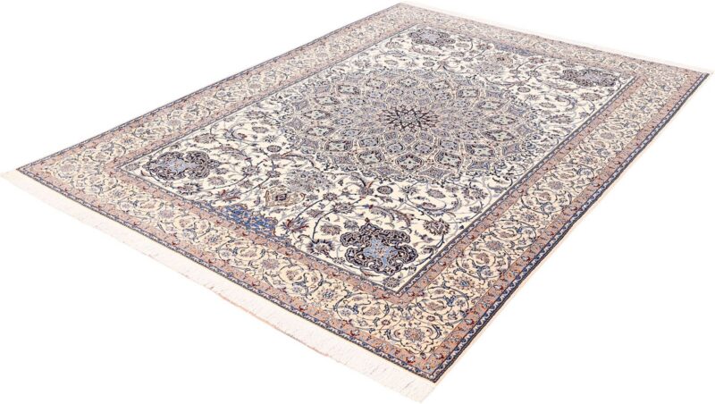 Nain Persian Rug 220 × 320 cm, Wool and Silk, hand-knotted — view 3