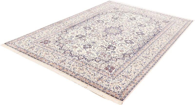 Nain Persian Rug 224 × 317 cm, Wool and Silk, hand-knotted — view 5 Nain Persian Rug 224 × 317 cm, Wool and Silk, hand-knotted — view 5