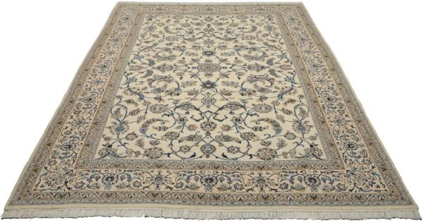 Nain Persian Rug 240 × 345 cm, Wool and Silk, hand-knotted — view 2