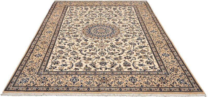 Nain Persian Rug 242 × 363 cm, Wool and Silk, hand-knotted — view 2