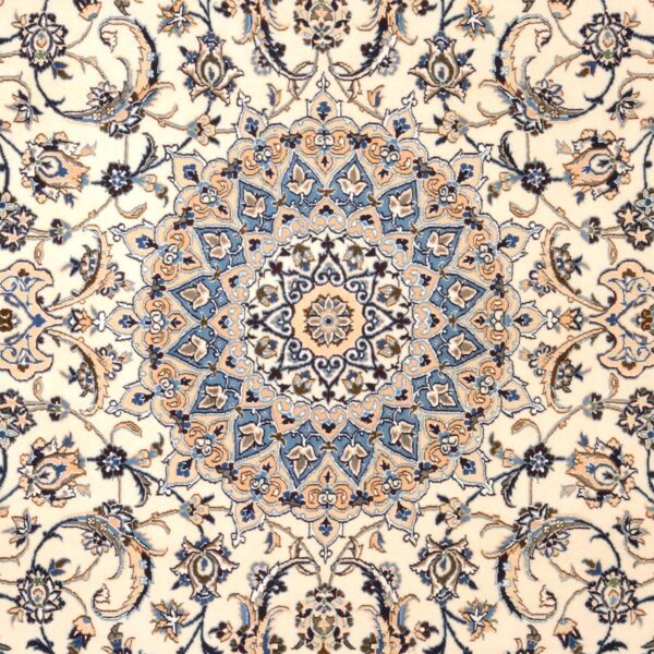 Nain Persian Rug 242 × 363 cm, Wool and Silk, hand-knotted — view 4