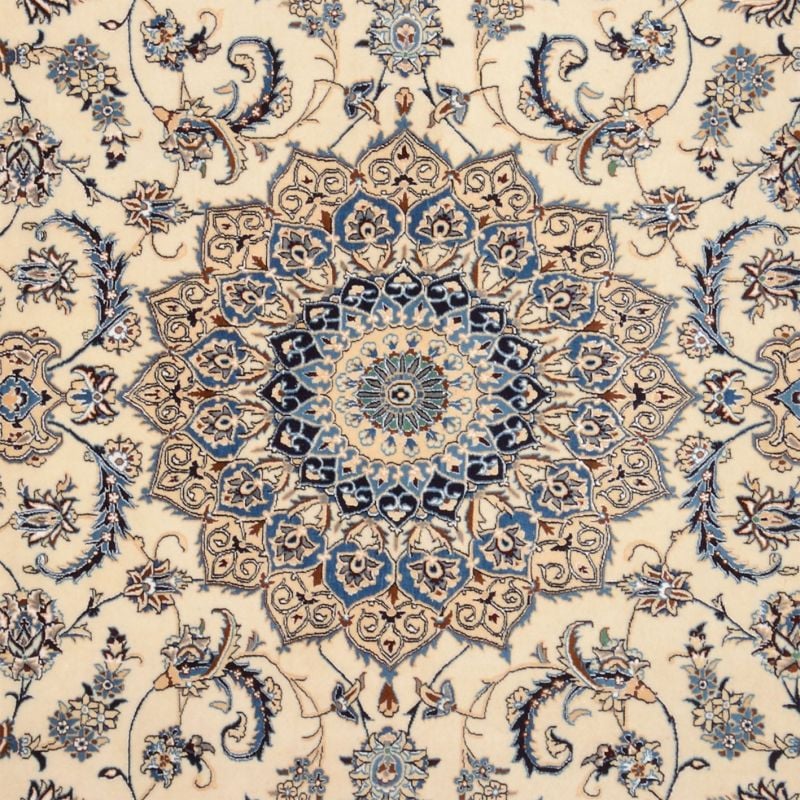 Nain Persian Rug 245 × 360 cm, Wool, hand-knotted — view 4