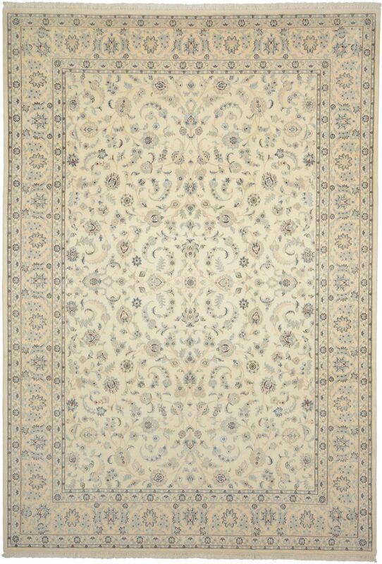 Nain Persian Rug 253 × 367 cm, Wool and Silk, hand-knotted Nain Persian Rug 253 × 367 cm, Wool and Silk, hand-knotted