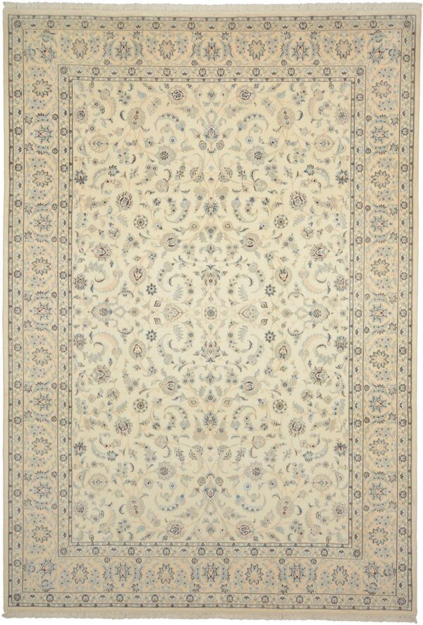 Nain Persian Rug 253 × 367 cm, Wool and Silk, hand-knotted Nain Persian Rug 253 × 367 cm, Wool and Silk, hand-knotted