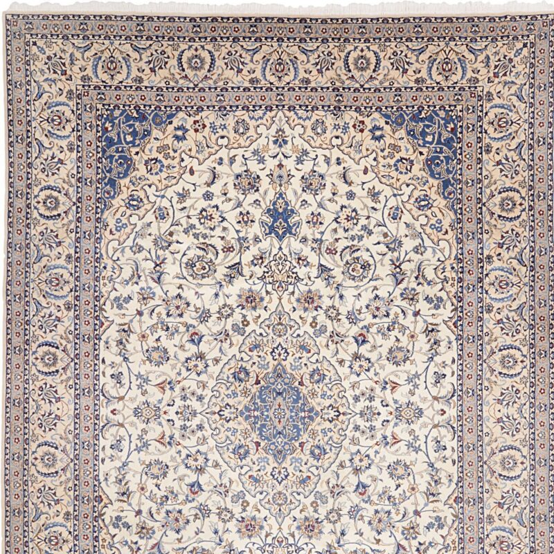 Nain Persian Rug 258 × 372 cm, Wool and Silk, hand-knotted — view 7