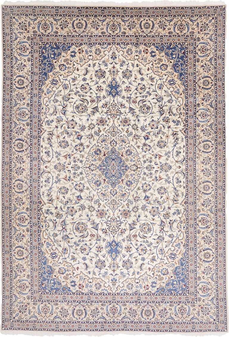 Nain Persian Rug 258 × 372 cm, Wool and Silk, hand-knotted