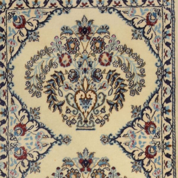 Nain Persian Rug 67 × 300 cm, Wool and Silk, hand-knotted — view 4 Nain Persian Rug 67 × 300 cm, Wool and Silk, hand-knotted — view 4