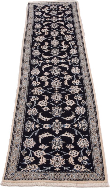 Nain Persian Rug 68 × 303 cm, Wool and Silk, hand-knotted — view 2 Nain Persian Rug 68 × 303 cm, Wool and Silk, hand-knotted — view 2