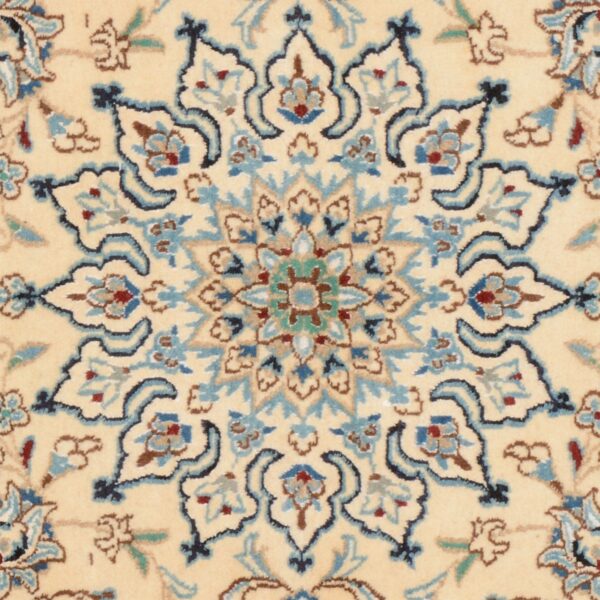 Nain Persian Rug 87 × 140 cm, Wool and Silk, hand-knotted — view 4