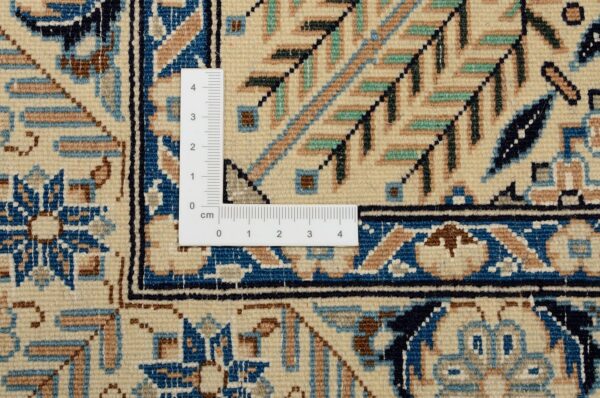Nain Persian Rug 90 × 114 cm, Wool and Silk, hand-knotted — view 2 Nain Persian Rug 90 × 114 cm, Wool and Silk, hand-knotted — view 2