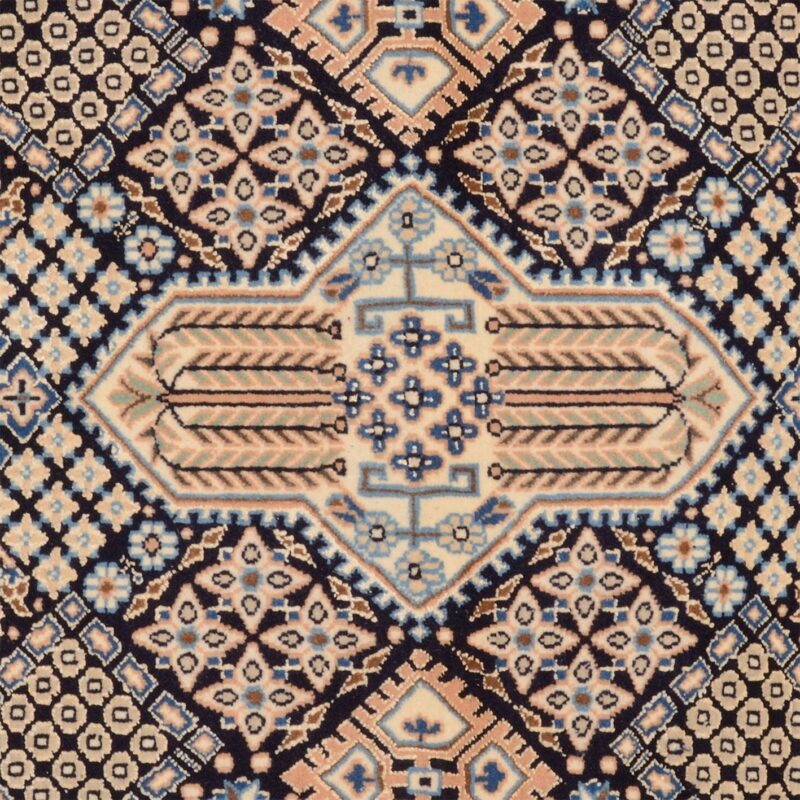 Nain Persian Rug 90 × 114 cm, Wool and Silk, hand-knotted — view 3 Nain Persian Rug 90 × 114 cm, Wool and Silk, hand-knotted — view 3