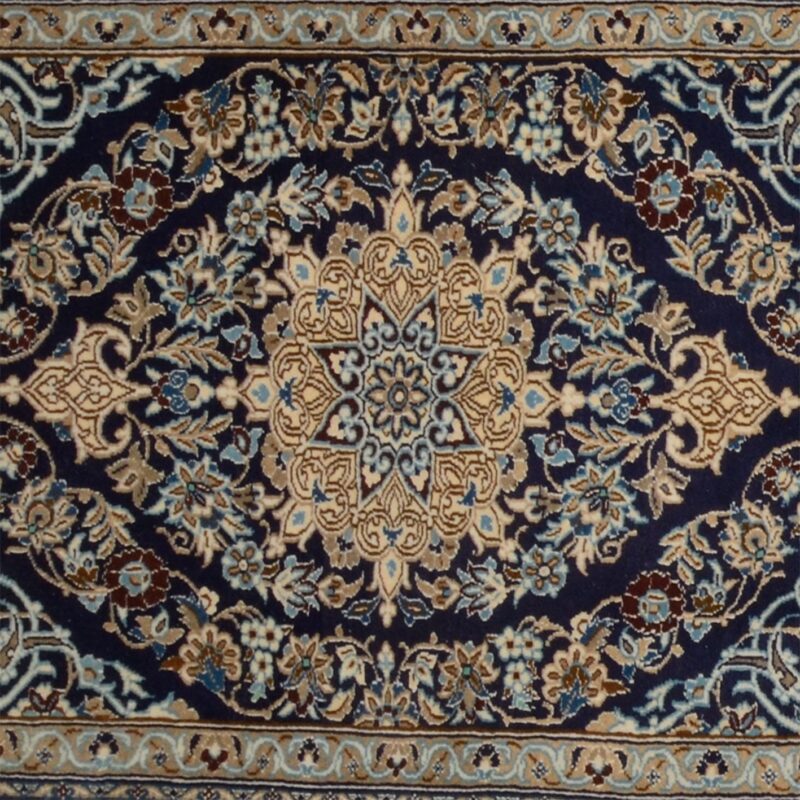 Nain Persian Rug 96 × 390 cm, Wool and Silk, hand-knotted — view 4