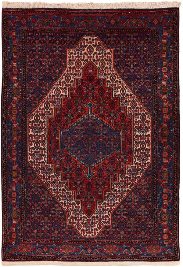 Senneh Persian Rug 118 × 165 cm, Wool, hand-knotted, antique