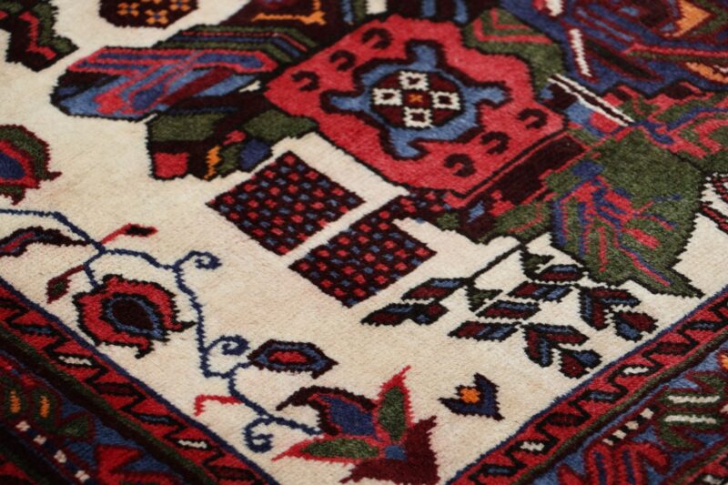 Sirjan Persian Rug 87 × 210 cm, Wool and Silk, hand-knotted — view 5