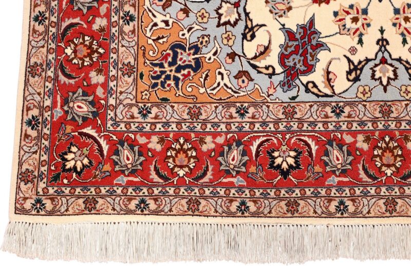 Tabriz Persian Rug 155 × 215 cm, Wool and Silk, hand-knotted — view 5